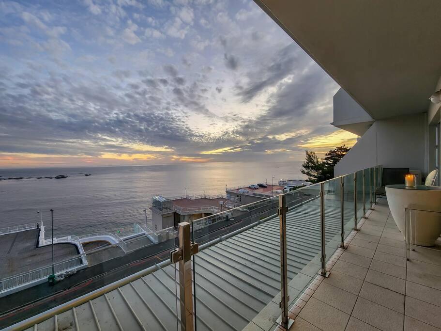 Cozy And Stylish With Exceptional Views! Apartment Кейптаун Екстериор снимка