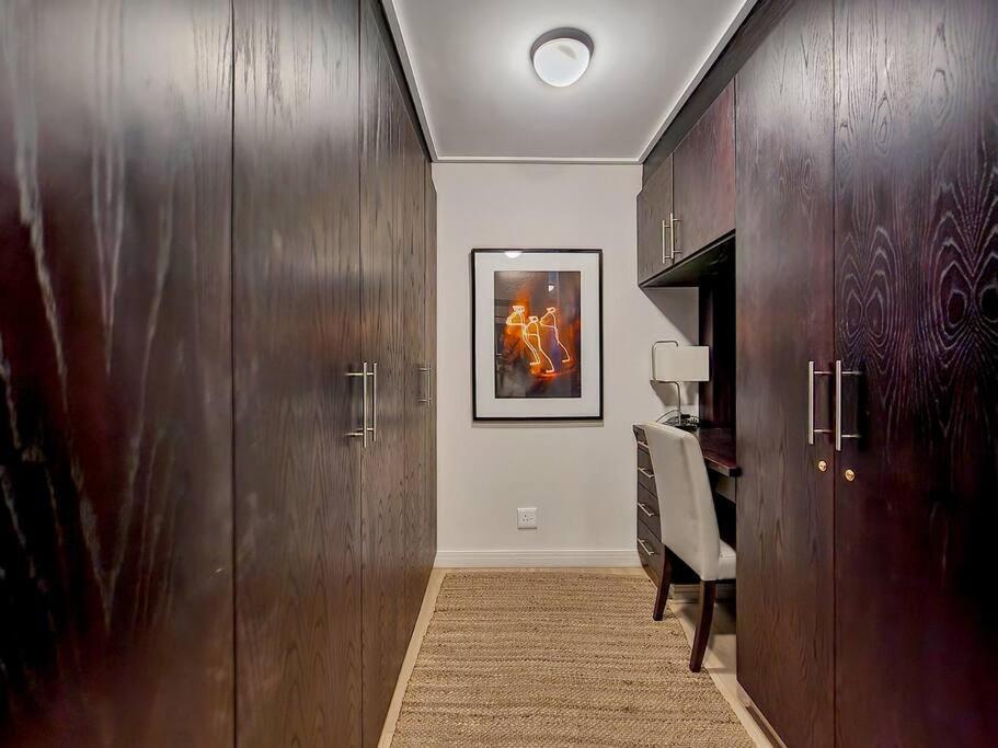 Cozy And Stylish With Exceptional Views! Apartment Кейптаун Екстериор снимка
